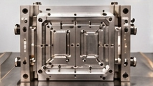 2 Plate Moulds